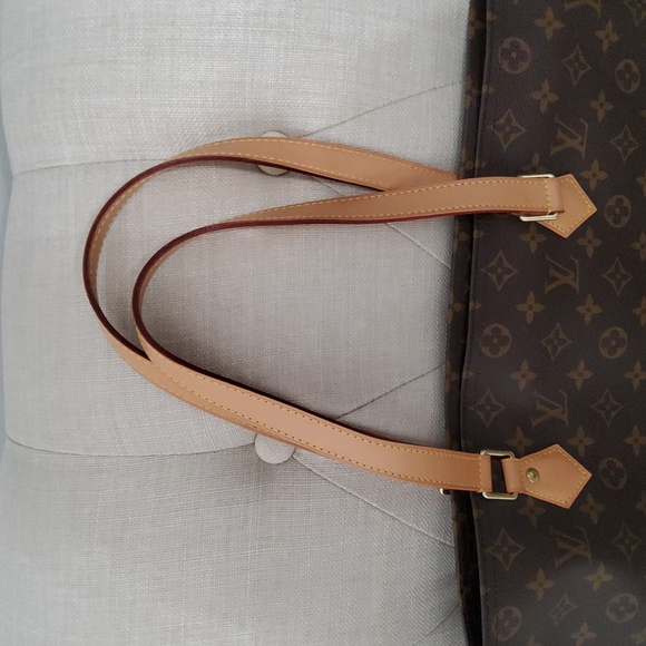 TODAY'S STEAL! Louis Vuitton All In Tote - Picture 9 of 15